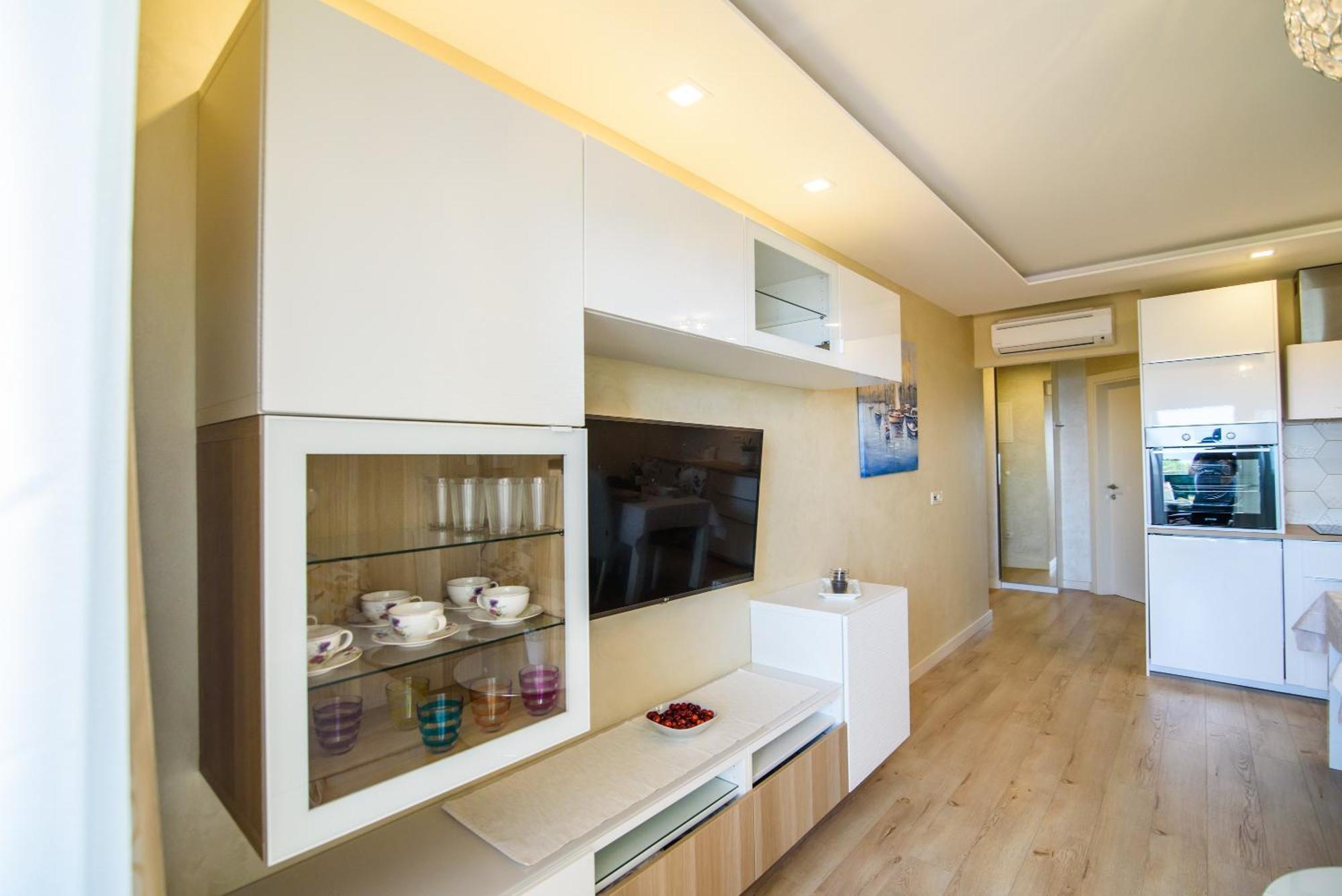 Apartments Leone Lukas Promajna Szoba fotó